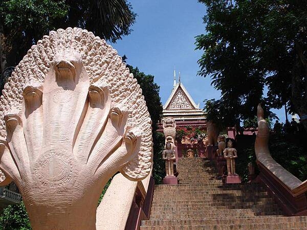 Stairway leading to the temple at Wat Phnom.