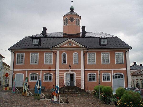 Erected in 1764, the former city hall in the town of Porvoo is now a museum.