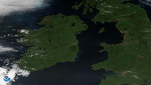 Satellite image of Ireland, Northern Ireland, as well as Great Britain. It is not so easy to get a view of the region without cloud cover, but here we can clearly see the beautiful “40 shades of green” that the island’s countryside is famous for. The skies of Ireland tend to be covered by clouds most of the year, due to its geographical location close to Atlantic low pressure systems that bring humid, cloudy air flows across the area. The country’s sunniest months are May and June, where one may see between 5 and 6.5 hours of sunshine over most of the country each day. Photo courtesy of NOAA.
