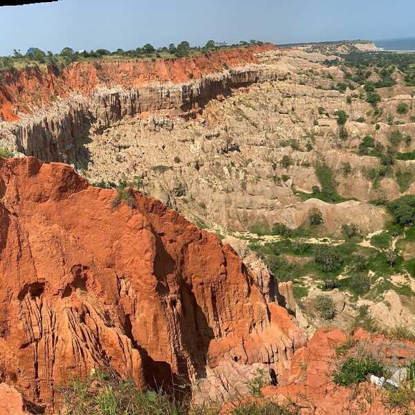 Located 40 km (24.9 mi) south of Luanda, Angola, is the stunning geologic formation known as Miradouro da Lua (Portuguese for “Viewpoint of the Moon”). The distinctive tri-color (orange, white, tan) cliffs were carved by wind and rain erosion and to some look like a setting from another planet or, per the name, the moon.