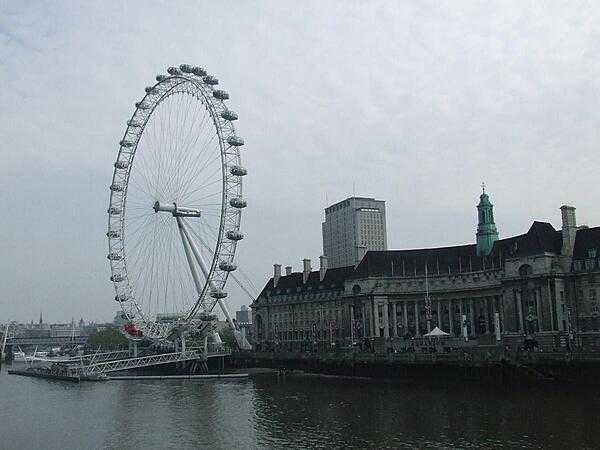 The London Eye, also known as the Millennium Wheel, is the tallest Ferris wheel in Europe (135 m; 443 ft). The Eye carries 32 egg-shaped passenger capsules, each of which can hold 25 people.