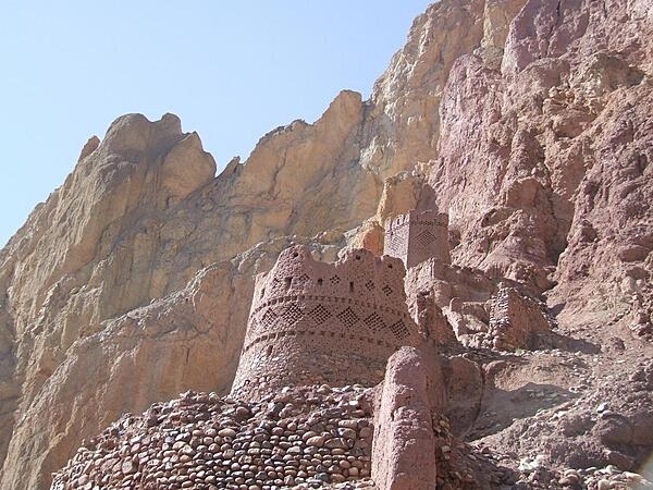 View of Shahr-i-Zohok (the &quot;Red City&quot;) in Bamyan Province. The color comes from the red clay used in construction; the dry climate has allowed for the remarkable preservation.