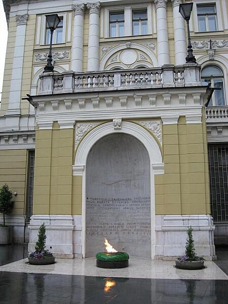 The Eternal Flame Memorial in Sarajevo honors the military and civilian victims of World War II; it was dedicated on 6 April 1946.
